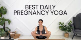 Full-Body Pregnancy Yoga Flow (25 Minute Prenatal Yoga Class For All Trimesters)