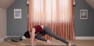 20-Minute Morning Power Yoga to Set Your Vibe for the Day