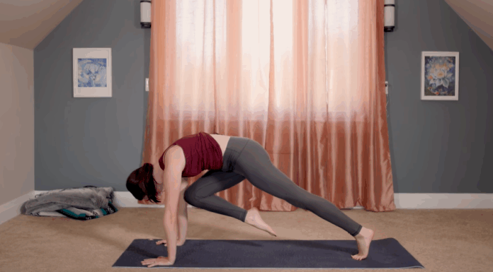 20-Minute Morning Power Yoga to Set Your Vibe for the Day