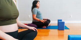 4 Pain-Coping Techniques That Actually Work in Labor