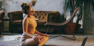 6 Best YouTube Yoga Practices for Beginners