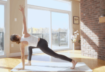 10-Minute Yoga for the Midday Reset You (Desperately) Need