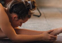 6 Soothing Yoga YouTube Practices That Feel All Warm and Cozy