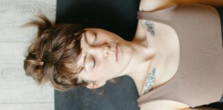 4 Stretches to De-Stress and Feel Your Best