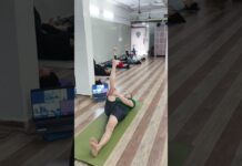 पैरों की स्ट्रेचिंग के लिए योग #dailyyoga #onlineyoga #mobility #healthyjoints #hamstrings