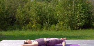 12-Minute Power Yoga to Strengthen Your Core in All the Ways You Need