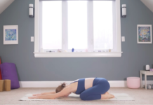 10-Minute Morning Yoga Stretches for Chaotic Days