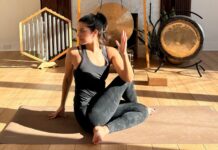 4 Grounding Movements to Keep You Calm and Present