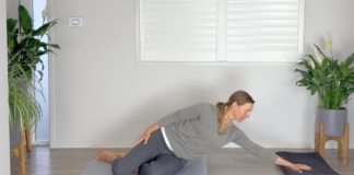 10 Surprising Ways to Use Yoga Blankets in Class