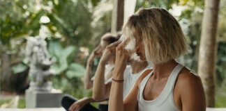 Here’s How to Practice Ujjayi Breathing (Ocean Breath Pranayama)