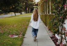 Walking Yoga Is a New Take on Moving Meditation