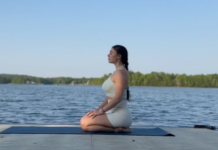 10-Minute Yoga for a Full-Body Stretch