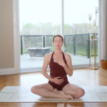 10-Minute Morning Yoga Routine to Stretch Your Body + Set Your Vibe