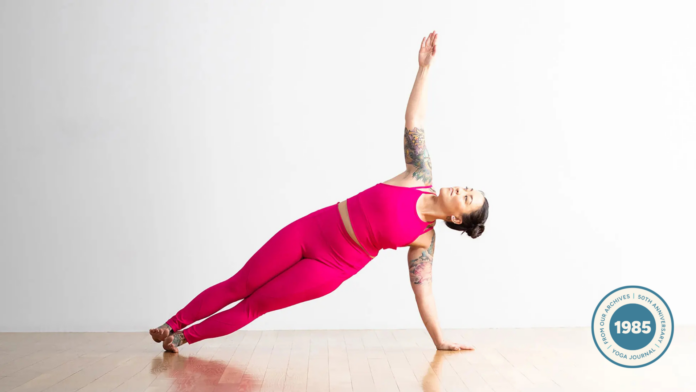 vasisthasana-side-plank.png