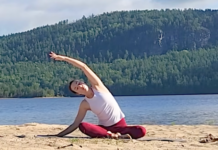 15-Minute Yoga for Your Back to Undo a Day of Sitting