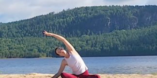 15-Minute Yoga for Your Back to Undo a Day of Sitting