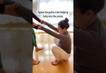 Partner Deep Squats | How Your Partner Can Help You During Pregnancy #labor #prenatalyoga