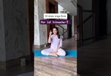 1st trimester yoga during pregnancy🤰🏼 #prenatalyoga #pregnancy #pregnancyexercise #pregnancytips