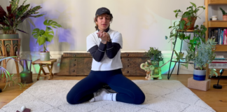 12 Simple Hand & Wrist Stretches and Strengthening Exercises