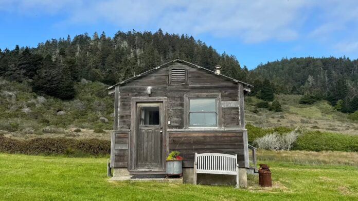road-trip-elk_airbnb.jpg