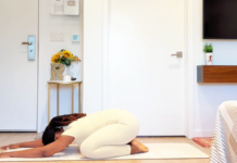 5-Minute Morning Yoga Flow to Wake Up With Less Stress
