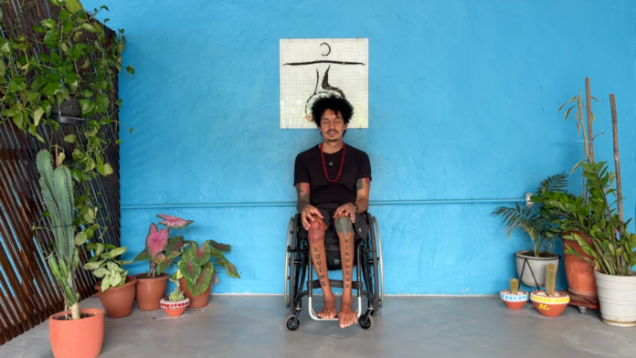 chair-yoga-joy-1_rodrigo-souza.png